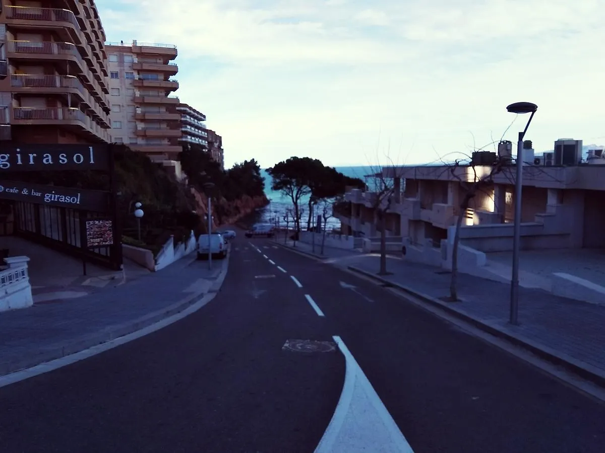 Book Cap Ferrat Salouアパートメント