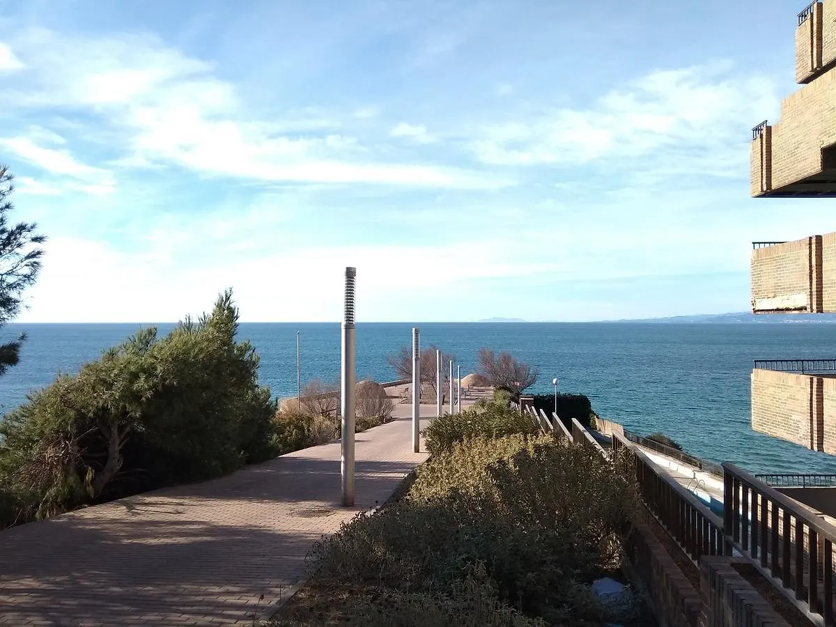 Book Cap Ferrat Salouアパートメント スペイン